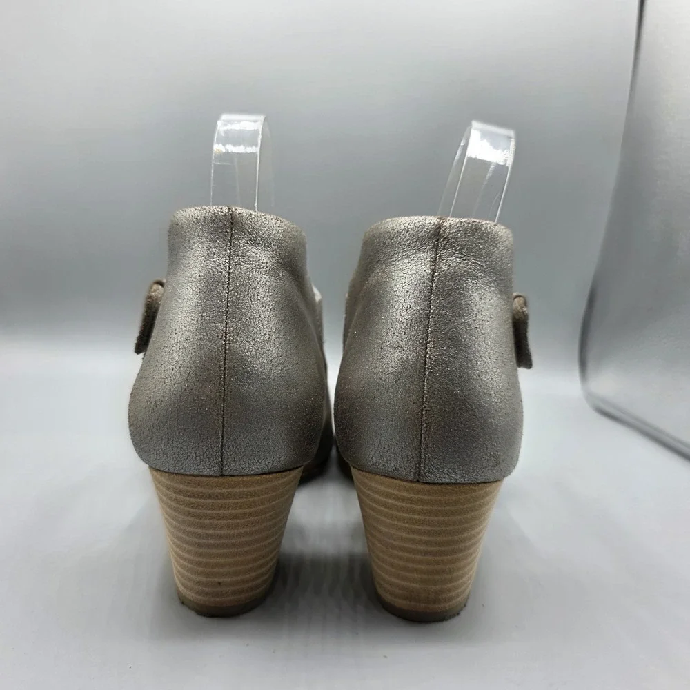 Eileen Fisher Iris Sandals Womens 9.5 Pewter Leather Block Heel Adjustable Strap